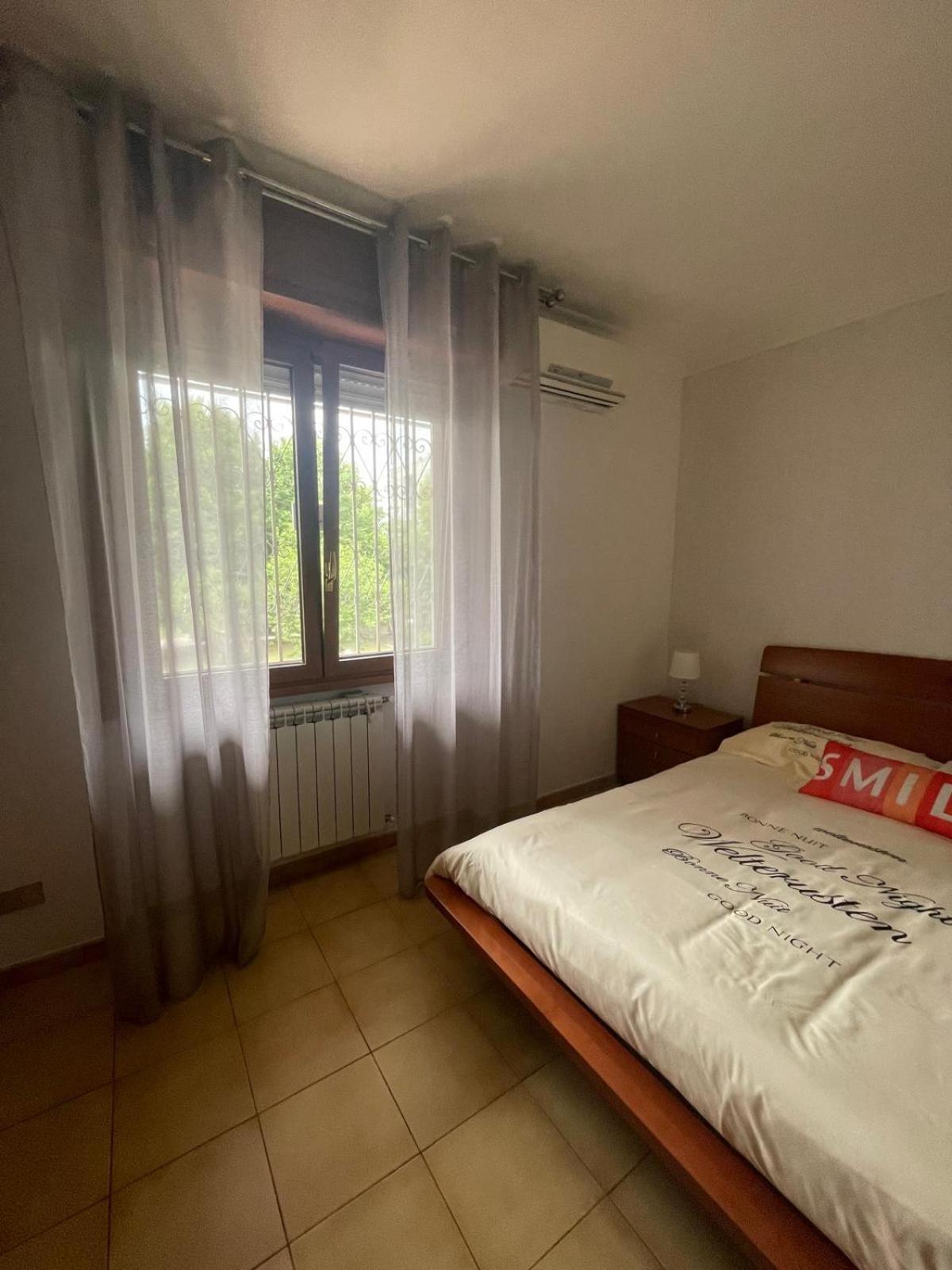 Intero Appartamento Con Giardino E Parcheggio 罗马 外观 照片