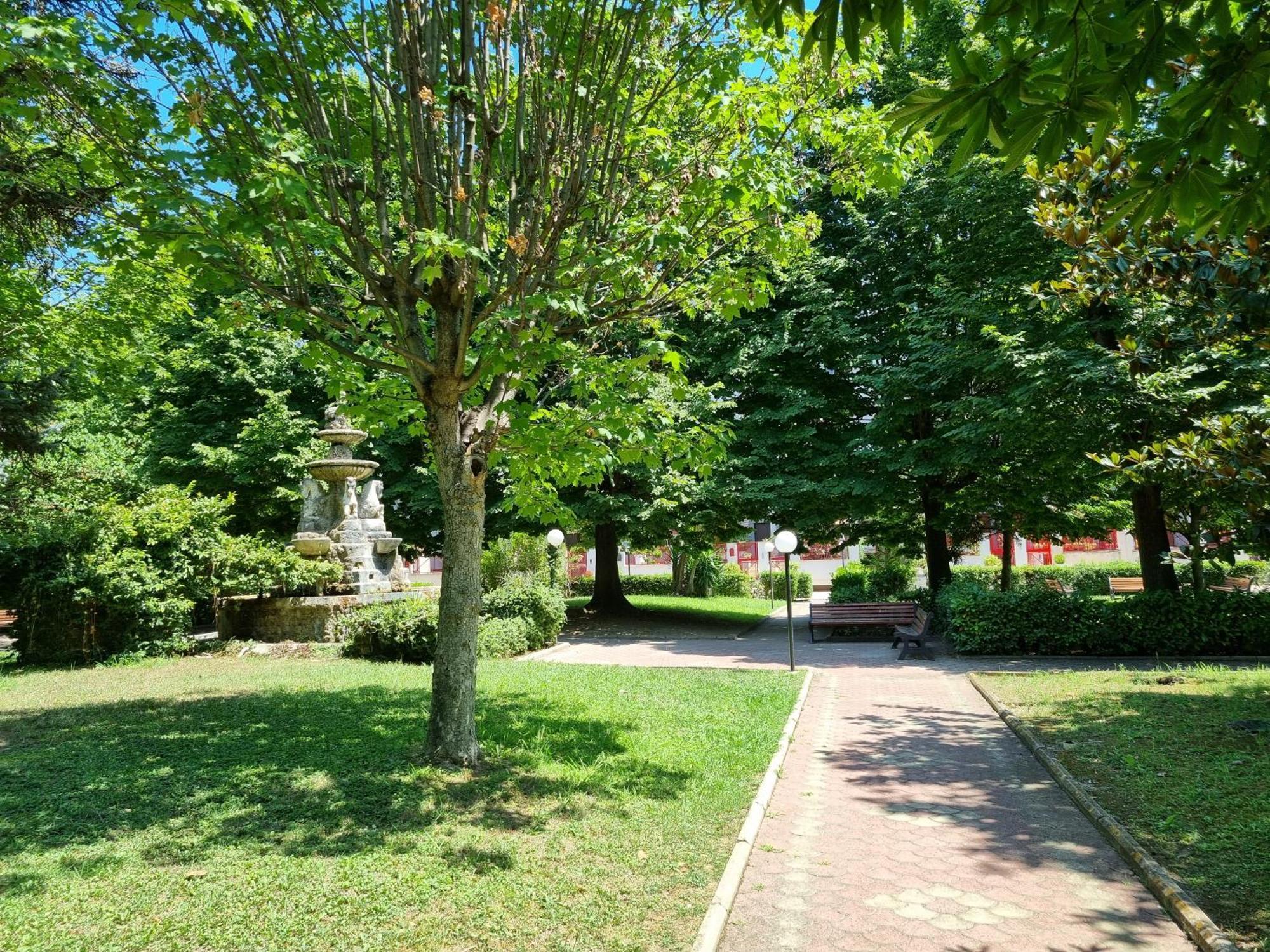 Intero Appartamento Con Giardino E Parcheggio 罗马 外观 照片